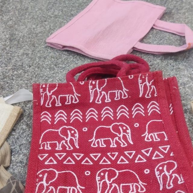 Elephant Motif Jute Bag, Puru Wings jute product